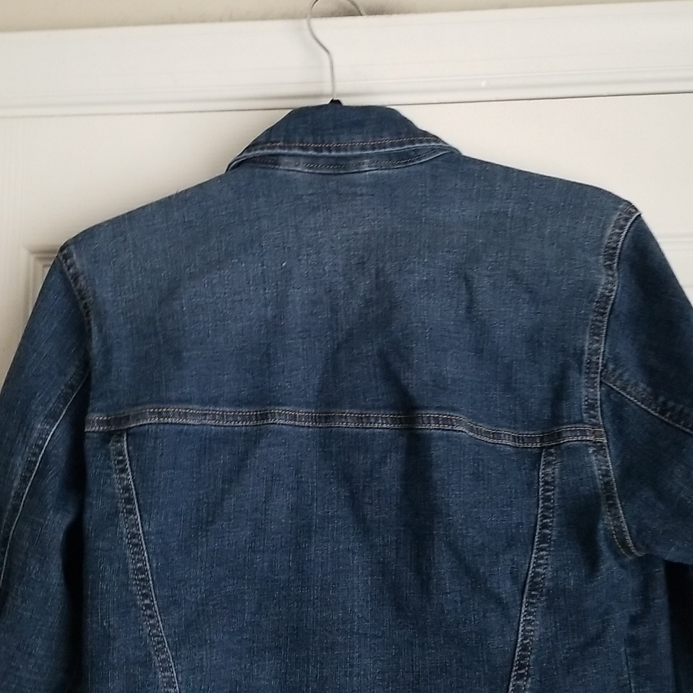 American Rag Off The Rack Distressed Denim Jacket - Picture 9 of 12